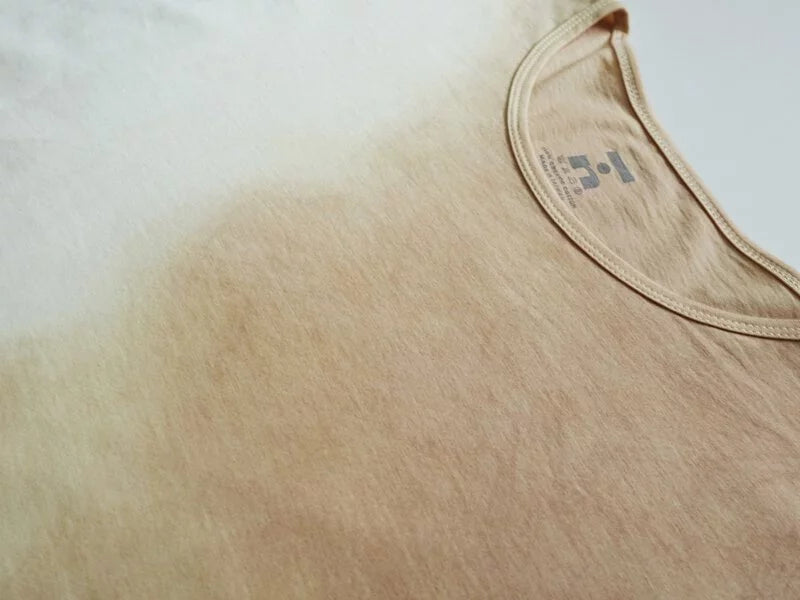 グラデーションショルダーダイ天然茜手染めTシャツオーガニックコットン