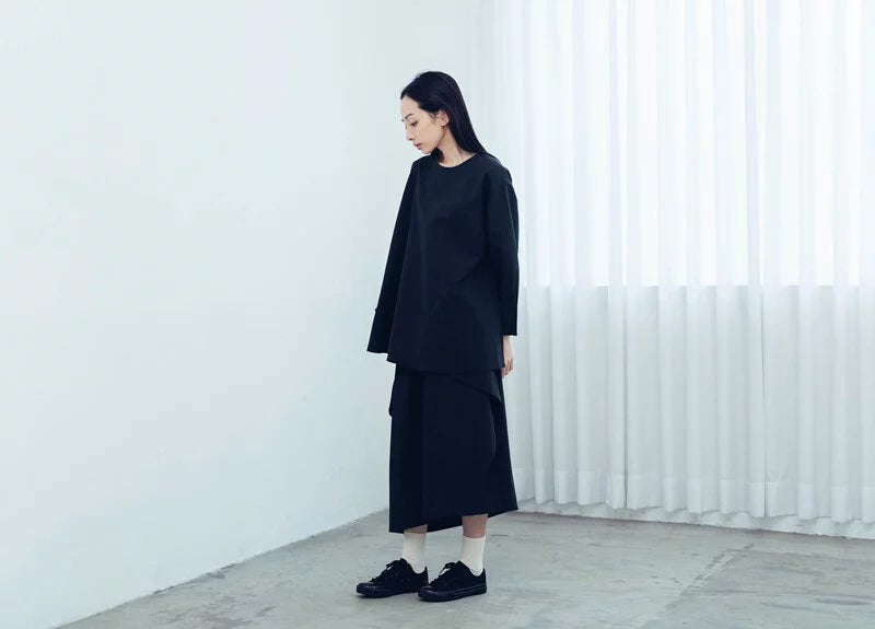 Mirror-image asymmetrical double-sided skirt (grey/black) Organic Cotton & Recycle