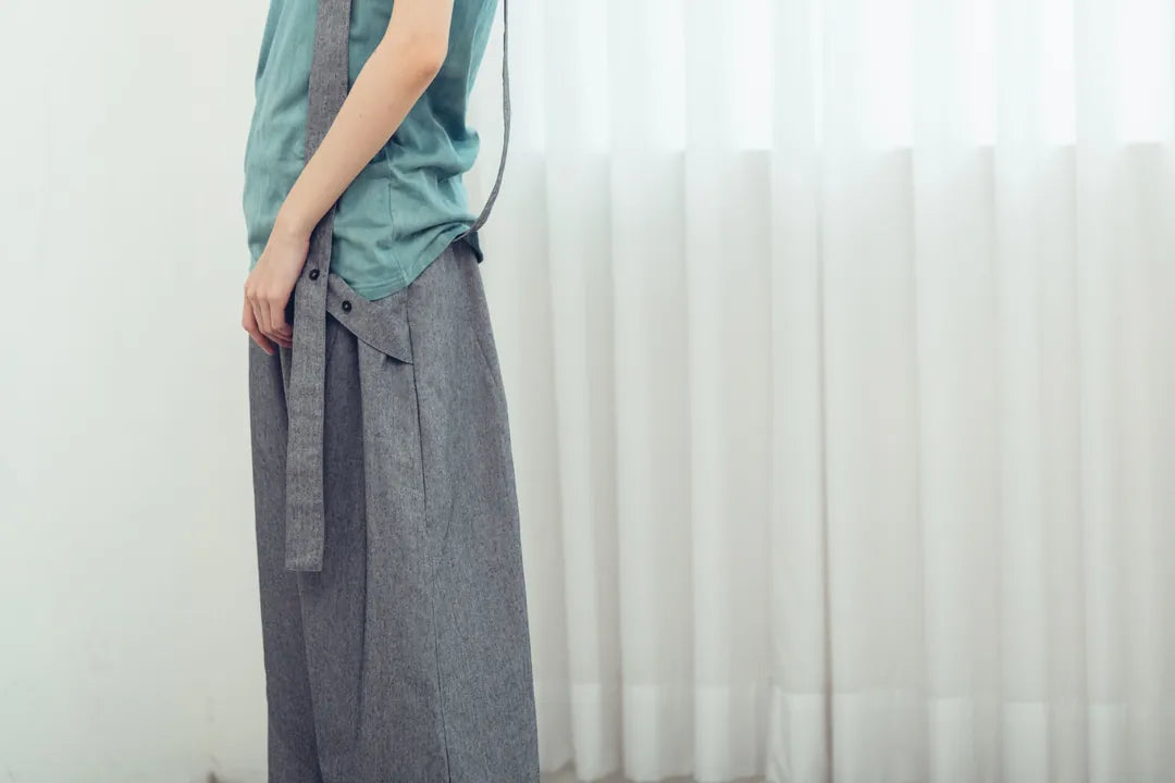 Wanderer One-Strap Low-Crotch Pants (Black/Grey) Organic Cotton & Recycle