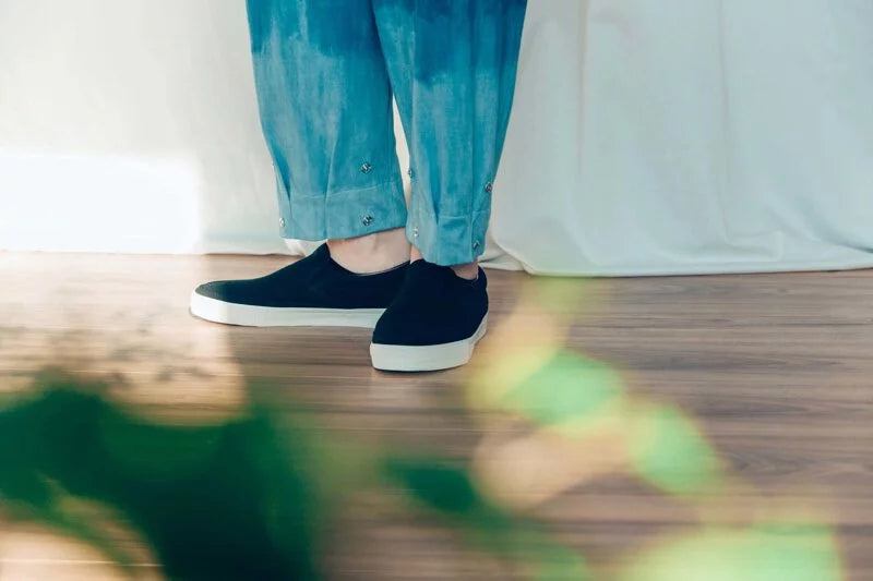 スリムフィットパンツ（インディゴ染め）オーガニックコットン