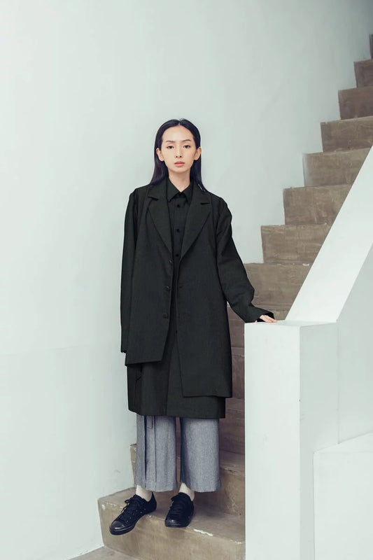 游離 兩件式剪裁外套(黑/灰) Organic Cotton & Recycle